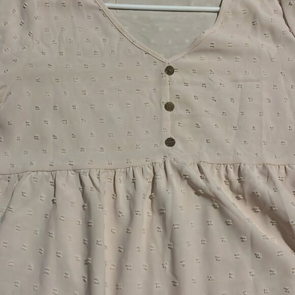 SHEIN Top - Picture 2 of 5